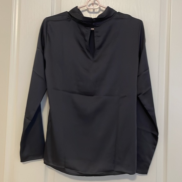 Black satin top NWOT - Picture 2 of 8